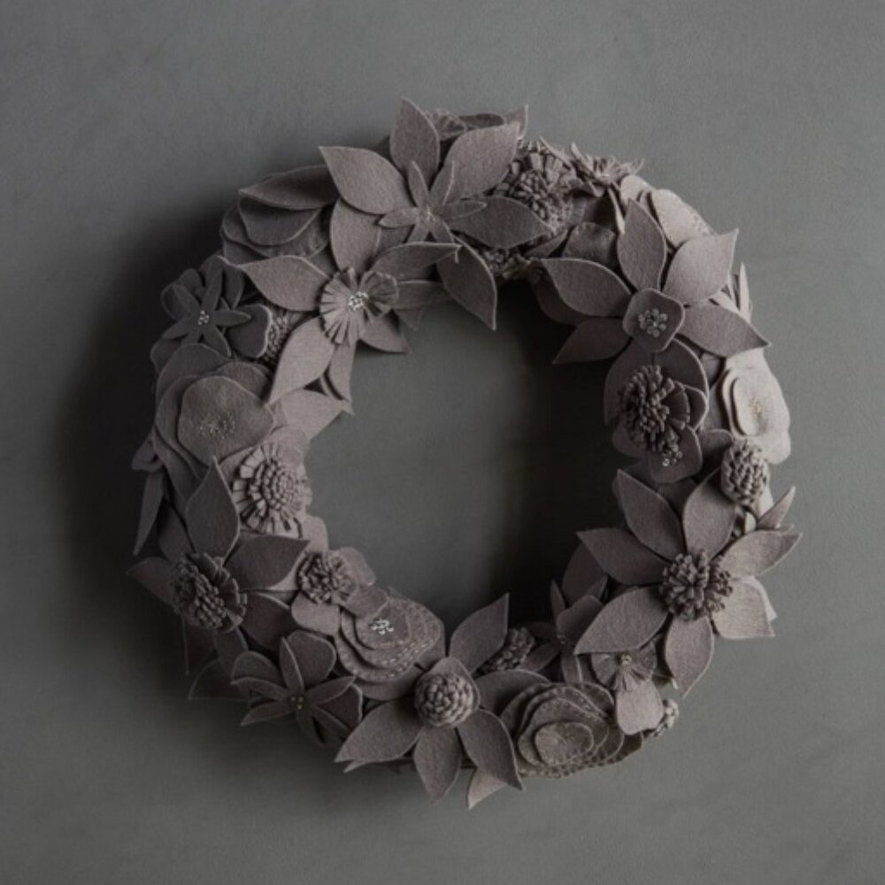 Purl Soho Winter Wreath Kit NEW Pewter Gray DIY Embroidery Felt Craft Holiday